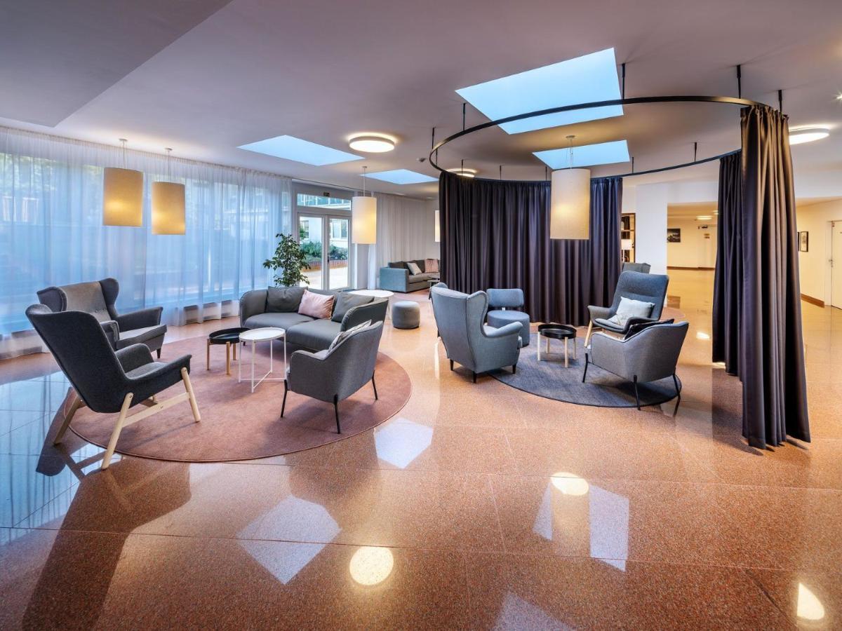 Luxury Apartment Vbloku Прага Екстериор снимка