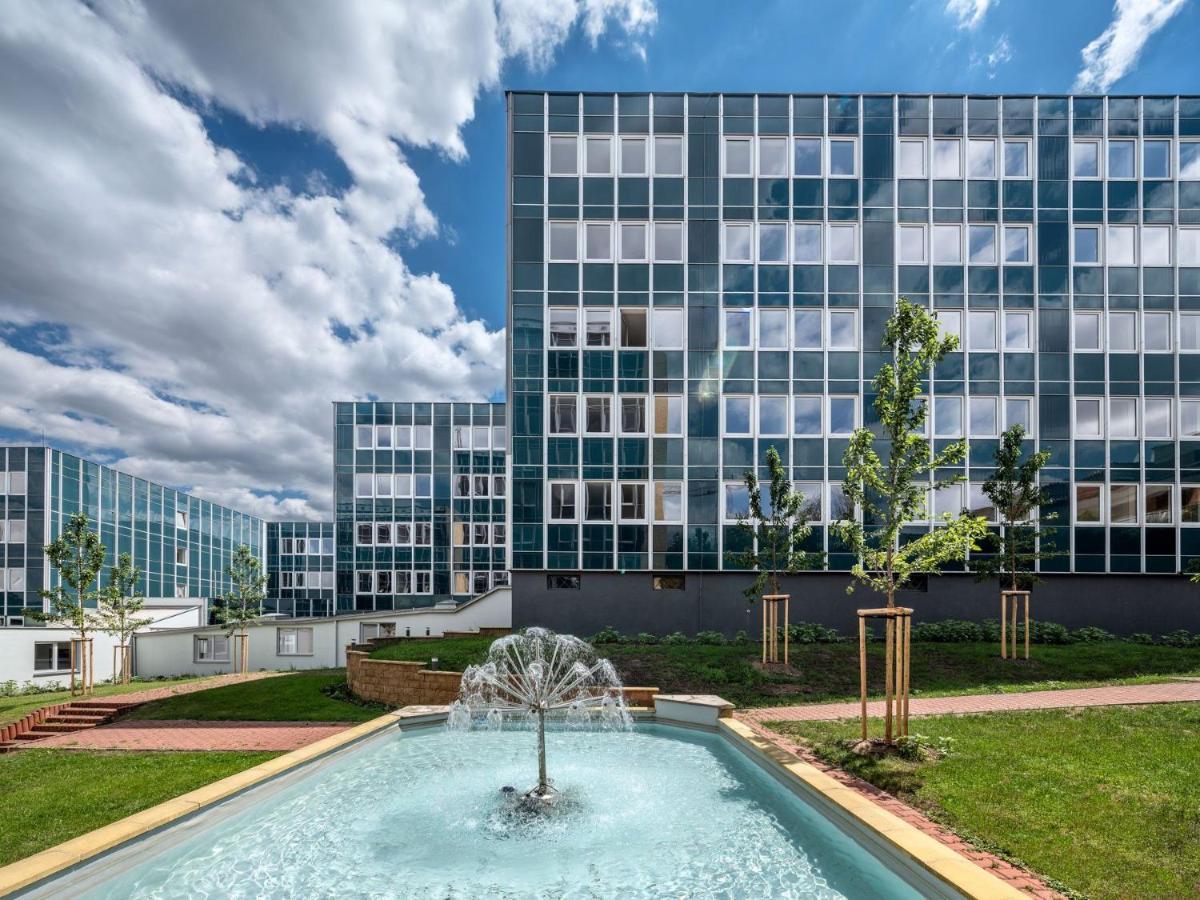 Luxury Apartment Vbloku Прага Екстериор снимка